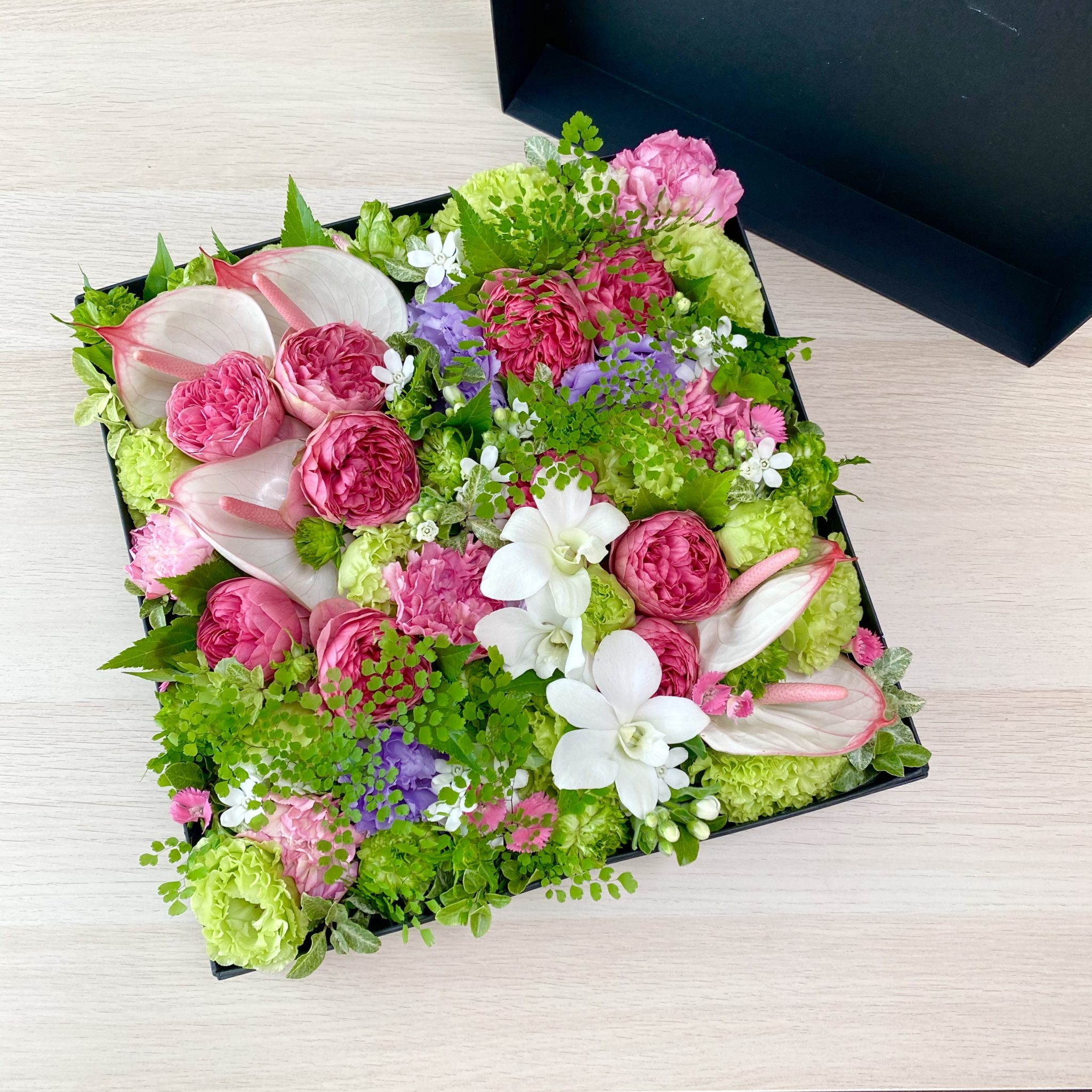 フラワーボックス 〜Flower BOX〜 東京花屋【YASAciHANA】やさしいはな
